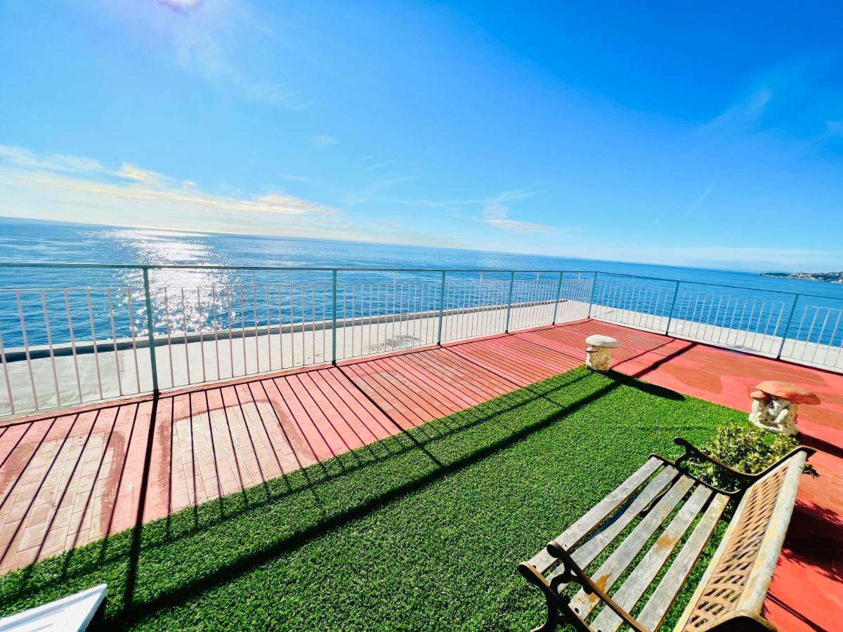 Suite Sunset 21 - Fronte Mare San Remo Extérieur photo